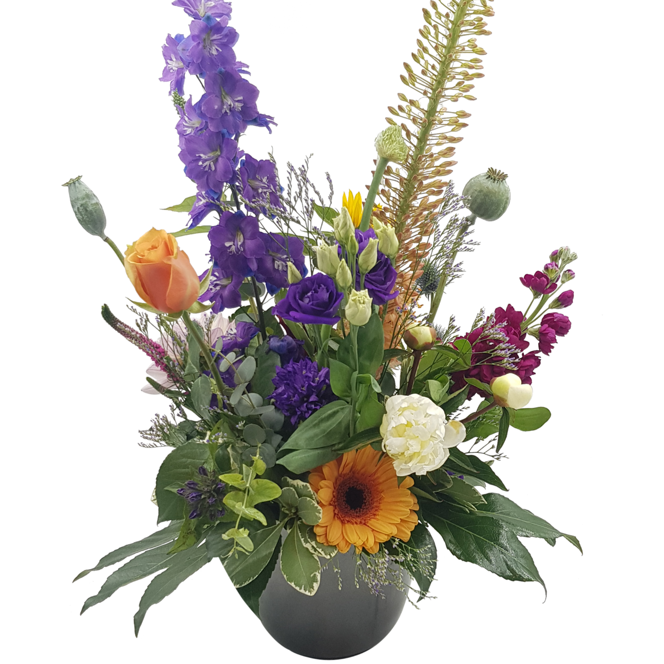 Bloemstuk-Nina-Delfinium-en-rozen-nieuw